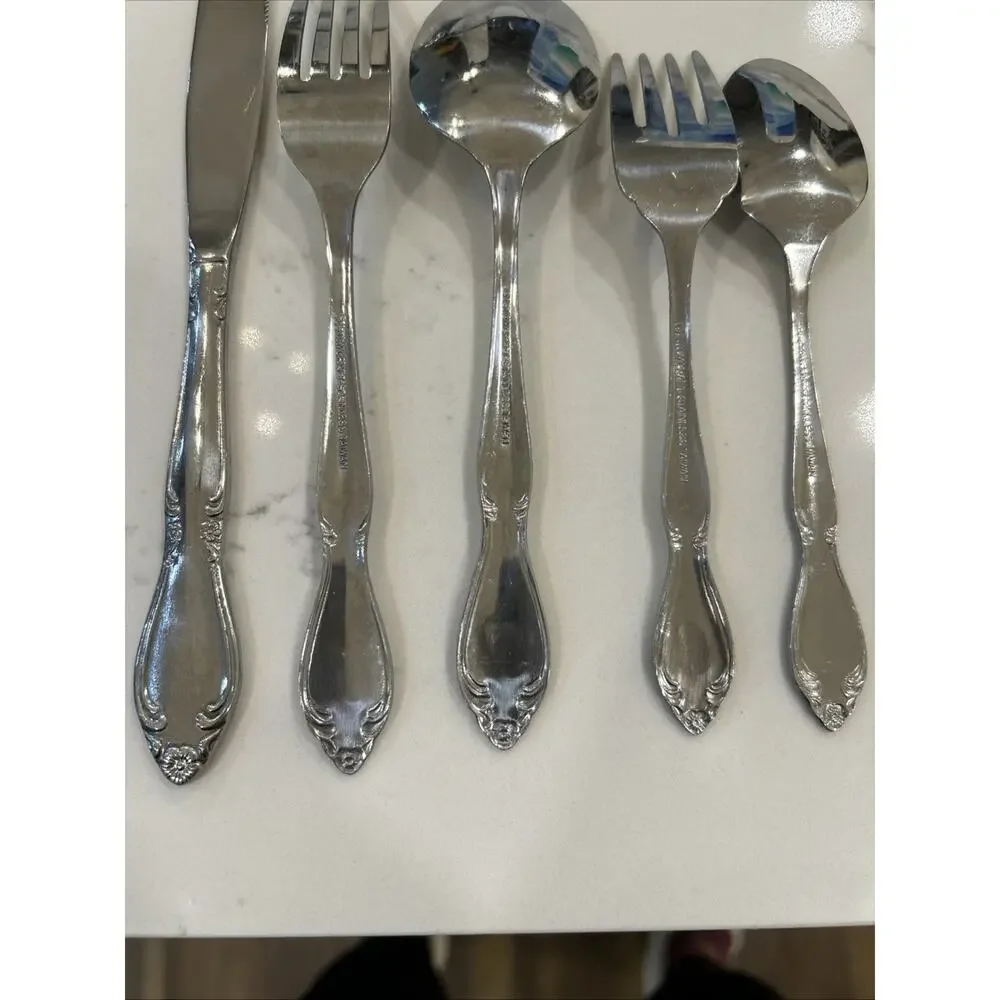 Vtg 5 Pc Place Setting “T” Monogram Custom Made Floral Stainless Flatware Taiwan